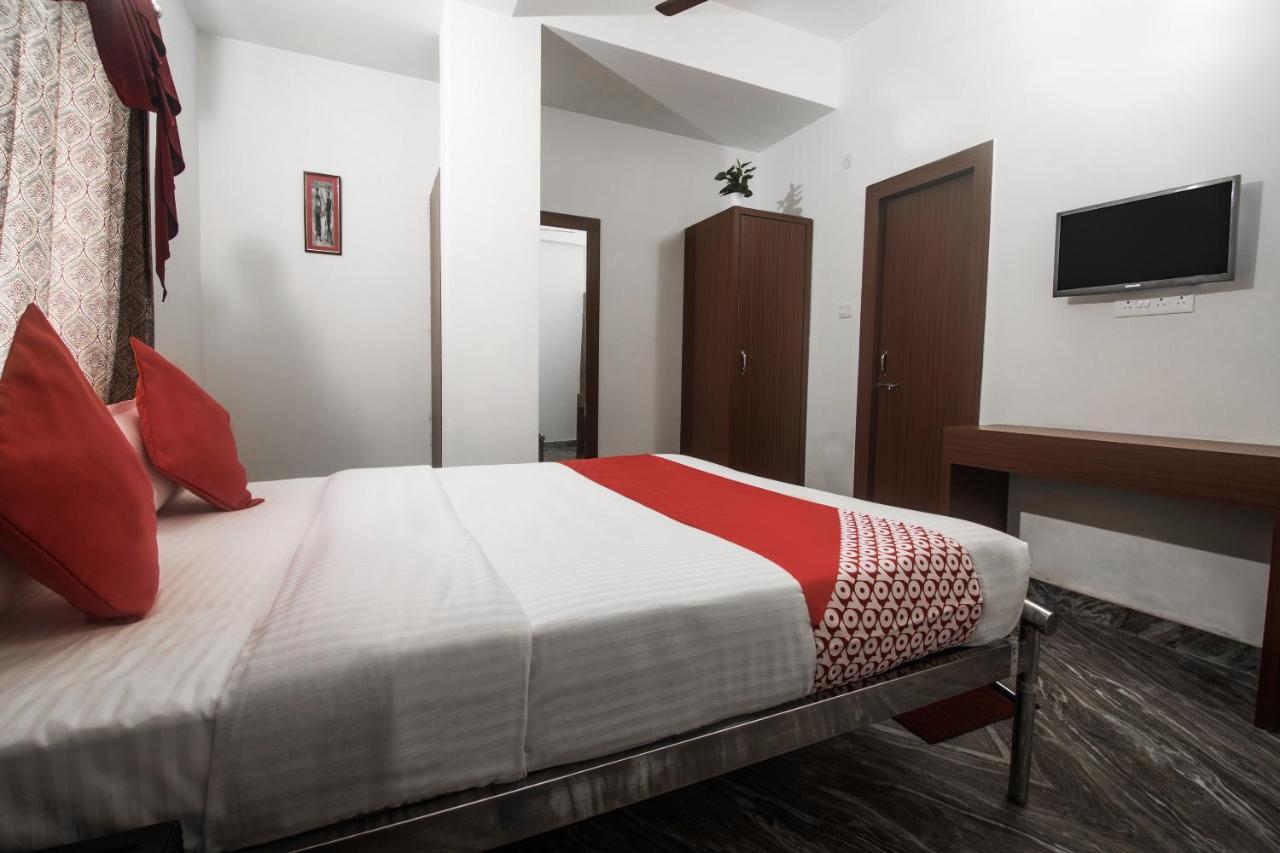 Oyo 14431 Sai Nivas Hotel กูวาฮาติ ภายนอก รูปภาพ