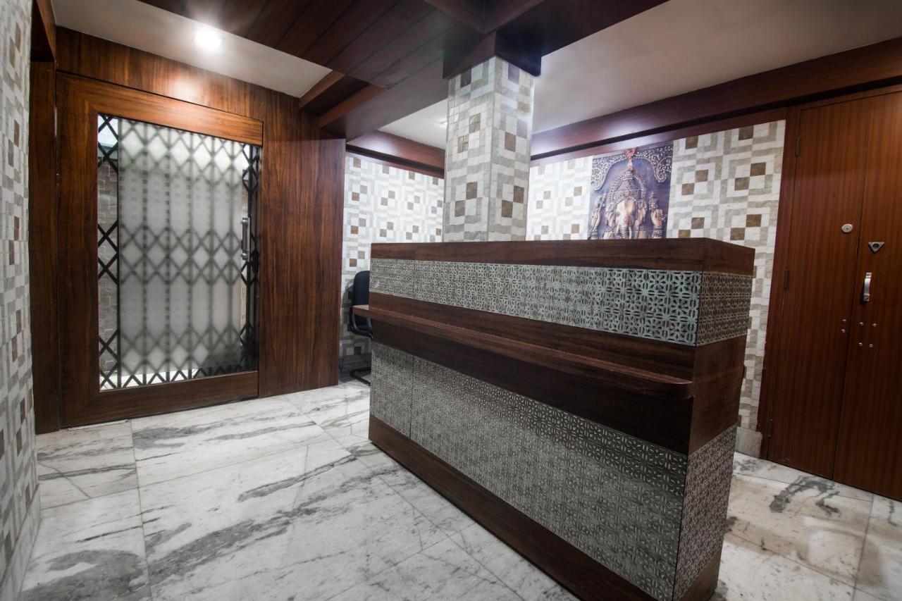 Oyo 14431 Sai Nivas Hotel กูวาฮาติ ภายนอก รูปภาพ